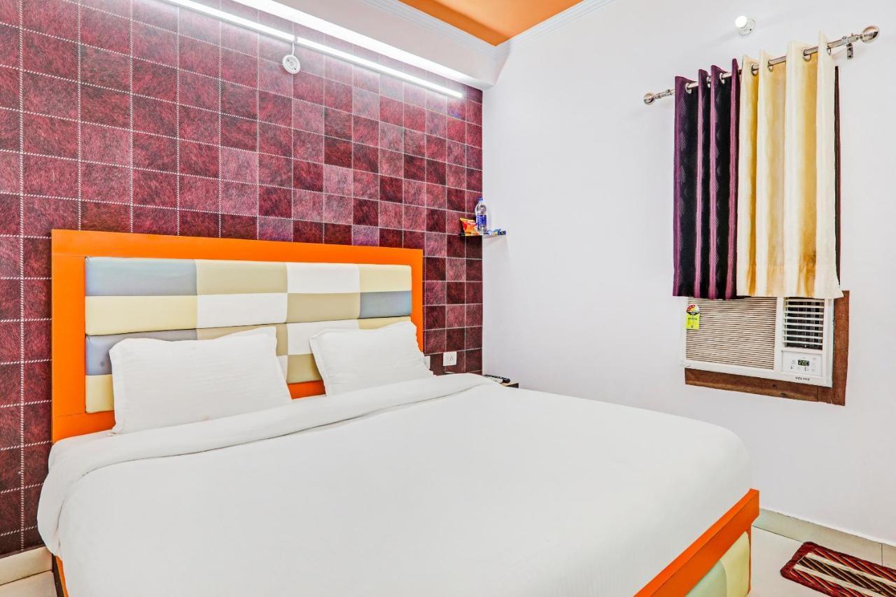 Oyo 76775 Hotel Rk Grand Bhauli Exterior photo